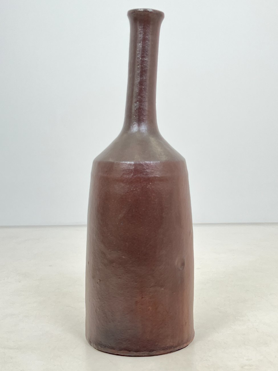 HN0156-vazos-1 Keramikinė rudos spalvos vaza 33x33x93 cm