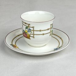 Porcelianinis “Villeroy Boch” serijos “Mon Jardin” puodelis 180 ml 7,5×9,5×7 cm su lėkštute 15x15x2 cm 2 vnt. komplektas
