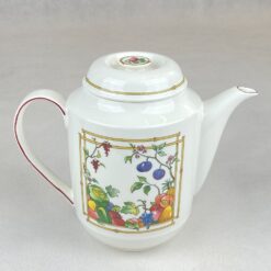 Porcelianinis “Villeroy Boch” serijos “Mon Jardin” arbatinukas 1.1 l. 12x22x17 cm