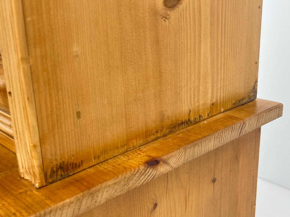 HN0180-bufetai-17 Pušies medžio bufetas 58,5x149x191 cm