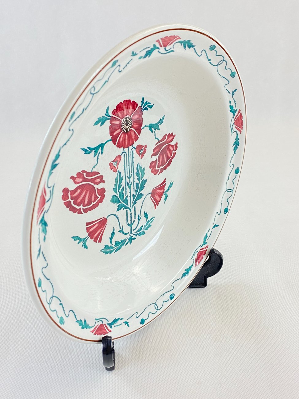 HN0210-puodai-dubenys-asociai-4 Porcelianinis “Villeroy Boch” apvalus dubuo 27x27x5,5 cm