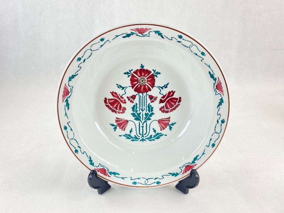 HN0212-puodai-dubenys-asociai-2 Porcelianinis “Villeroy Boch” apvalus dubuo 24,5×24,5×5 cm