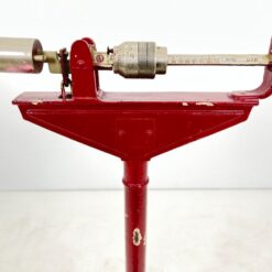 Vintažinės, mechaninės svarstyklės iš ketaus ir metalo 58x44x143 cm