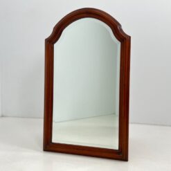 Veidrodis raudonmedžio rėme 4,5x56x92,5 cm