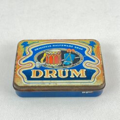 Vintažinė skardinė tabako dėžutė "Drum" 8x11x2,5 cm