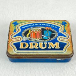 Vintažinė skardinė tabako dėžutė “Drum” 8x11x2,5 cm