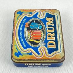 Vintažinė skardinė tabako dėžutė “Drum” 8x11x2,5 cm