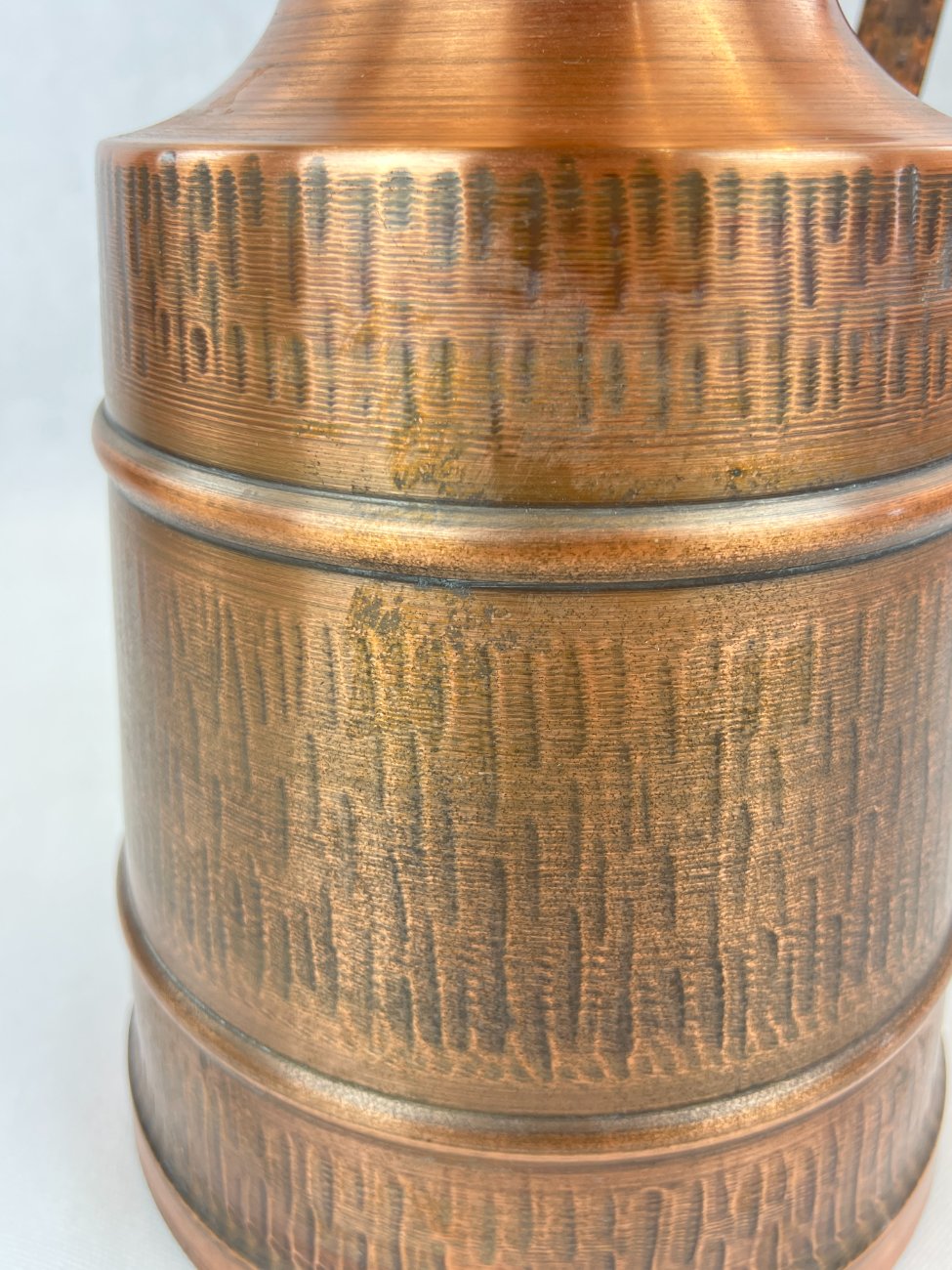 HN0289-metaliniai-indai-14 Varinis ąsotis su plastikiniu įdėklu 22,5x30x38,5 cm