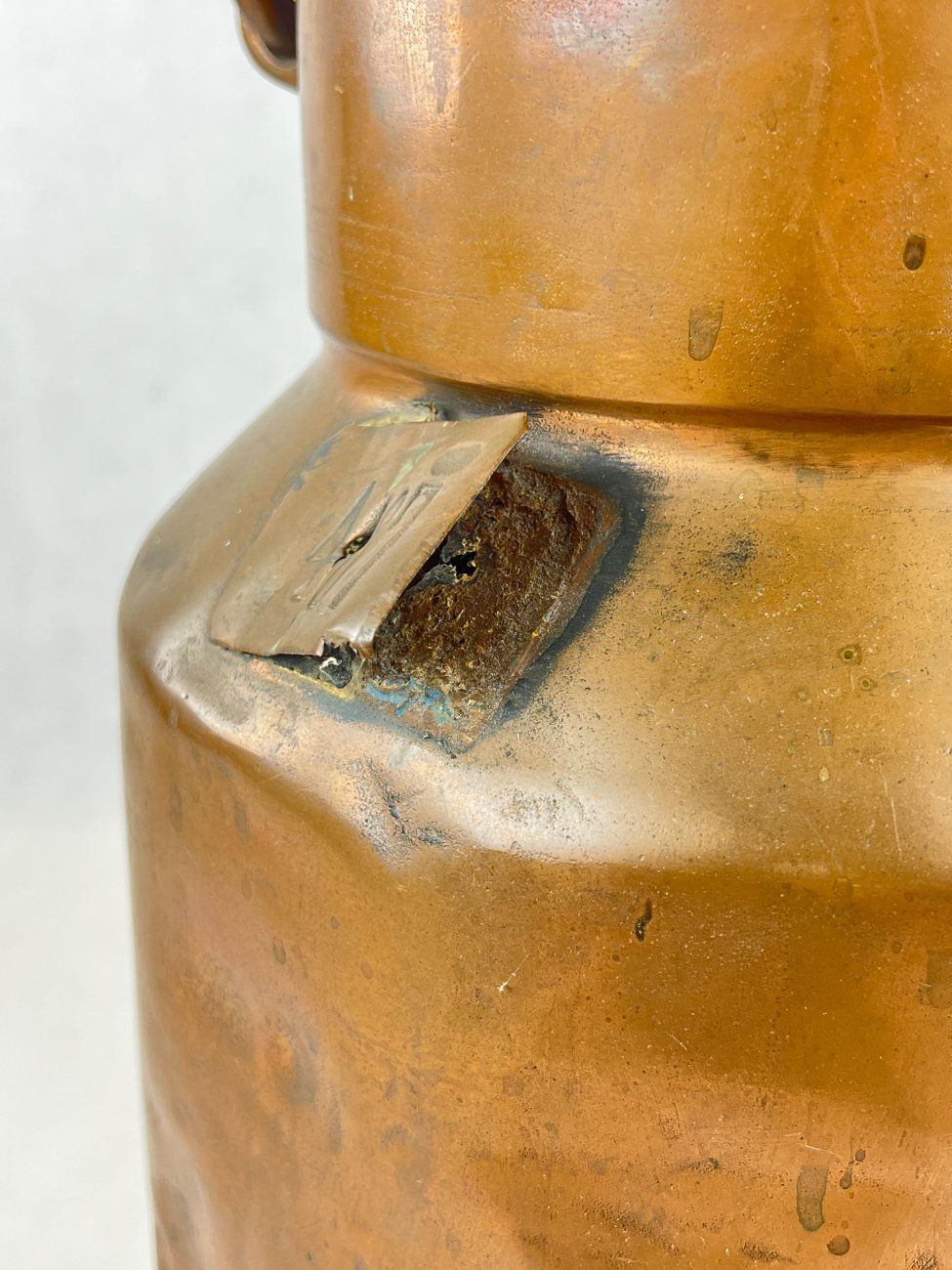 HN0292-metaliniai-indai-13 Metalinis bidonas 25x25x45 cm