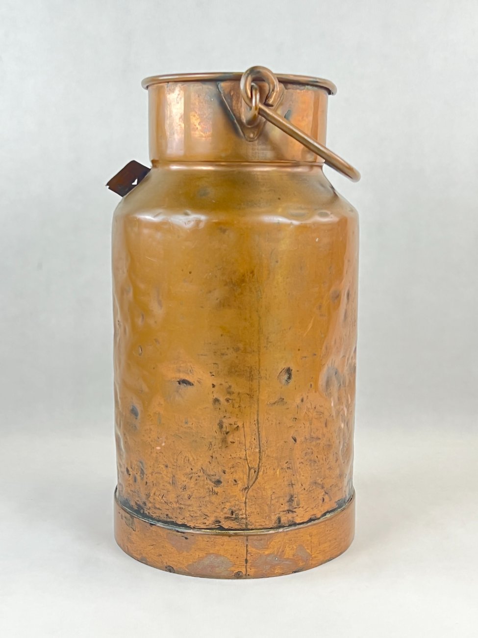 HN0292-metaliniai-indai-3 Metalinis bidonas 25x25x45 cm