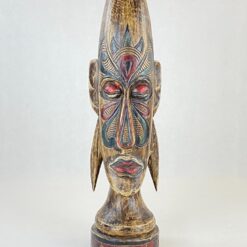 Medinė skulptūra – biustas 13x14x50,5 cm