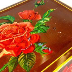 Skardinė dėžutė su rožių atvaizdais 22x29x11,5 cm