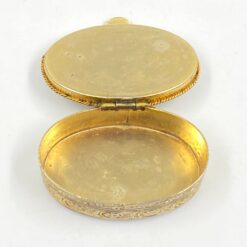 Žalvarinė dėžutė su oniksu 3,5x5x2 cm