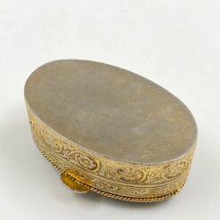 Žalvarinė dėžutė su oniksu 3,5x5x2 cm