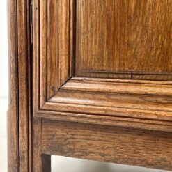 Senovinė ąžuolinė dviejų durų ir dviejų stalčių komoda 61x133x148 cm