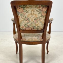 Riešutmedžio rėmo krėsliukas su gobelenu 58x61x82 cm, 43 cm