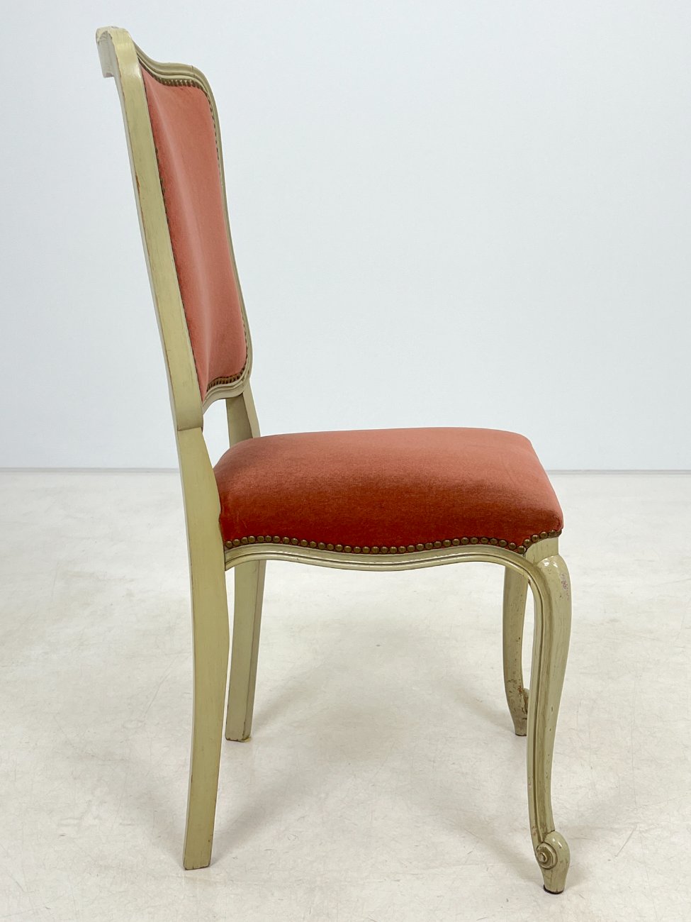 DM0119-kedes-4 Provanso stiliaus kėdės su veliūru 6 vnt. komplektas 55x48x99 cm, 49 cm