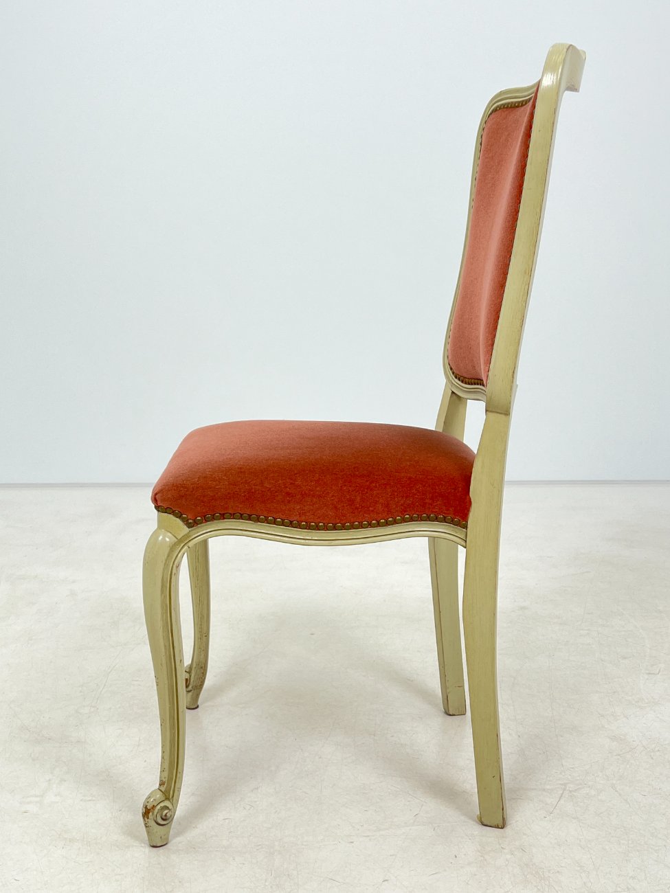 DM0119-kedes-5 Provanso stiliaus kėdės su veliūru 6 vnt. komplektas 55x48x99 cm, 49 cm