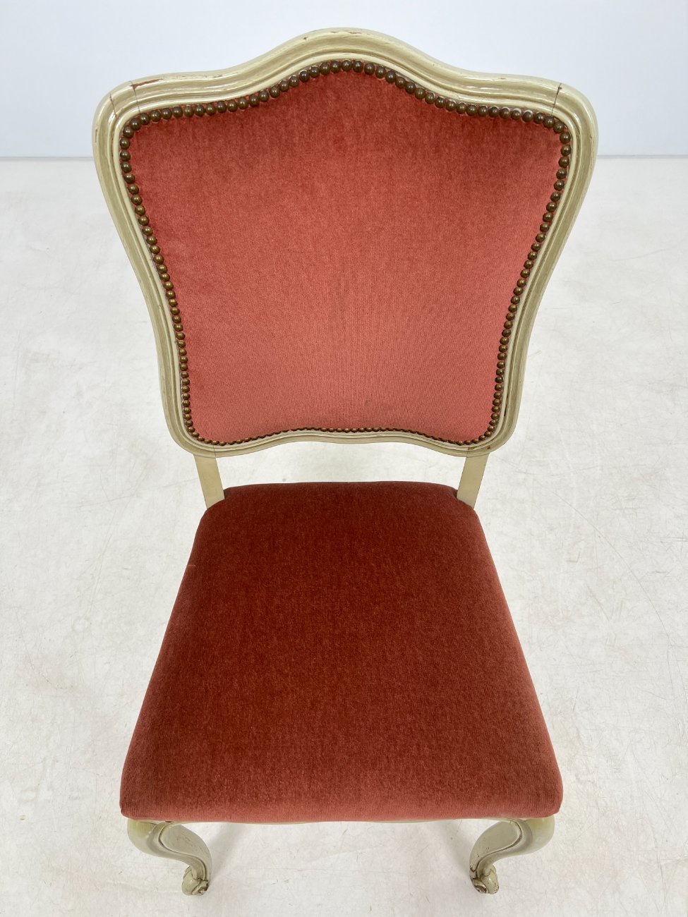 DM0119-kedes-6 Provanso stiliaus kėdės su veliūru 6 vnt. komplektas 55x48x99 cm, 49 cm