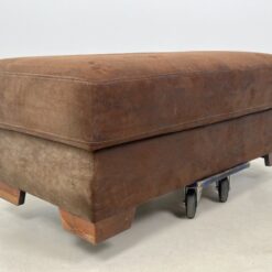 Dvivietis dirbtinės zomšos prieškambario pufas – skrynia 63x122x49 cm