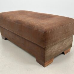 Dvivietis dirbtinės zomšos prieškambario pufas – skrynia 63x122x49 cm