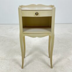 Provanso stiliaus sendinta medinė spintelė 30x37x70,5 cm