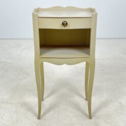 Provanso stiliaus sendinta medinė spintelė 30x37x70,5 cm