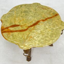 Žalvarinio rėmo staliukas su onikso stalviršiumi 82x82x48 cm