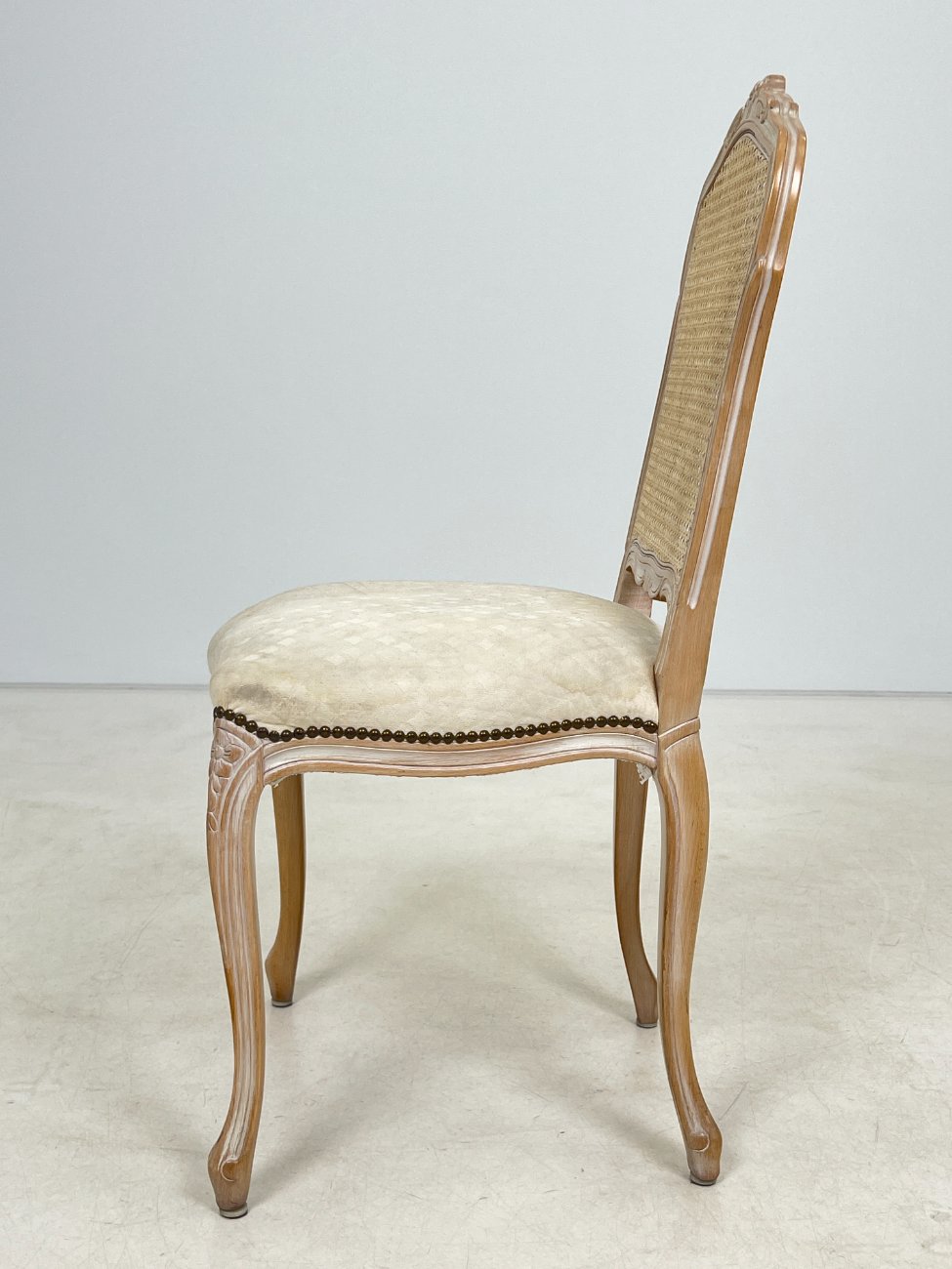 DM0156-kedes-5 Medinės kėdės su gobelenu ir ratanu 2 vnt. komplektas 47x50x99 cm, 48 cm