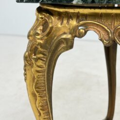 Stačiakampis žalvario rėmo staliukas akmeniniu stalviršiumi 50,5x81x49,5 cm