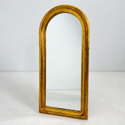 Arkos formos veidrodis sendintame aukso spalvos rėme 4,5×34,5×73,5 cm