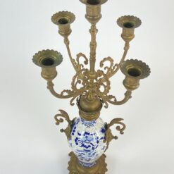 Žalvarinė penkių šakų žvakidė su porcelianu 24x24x61,5 cm