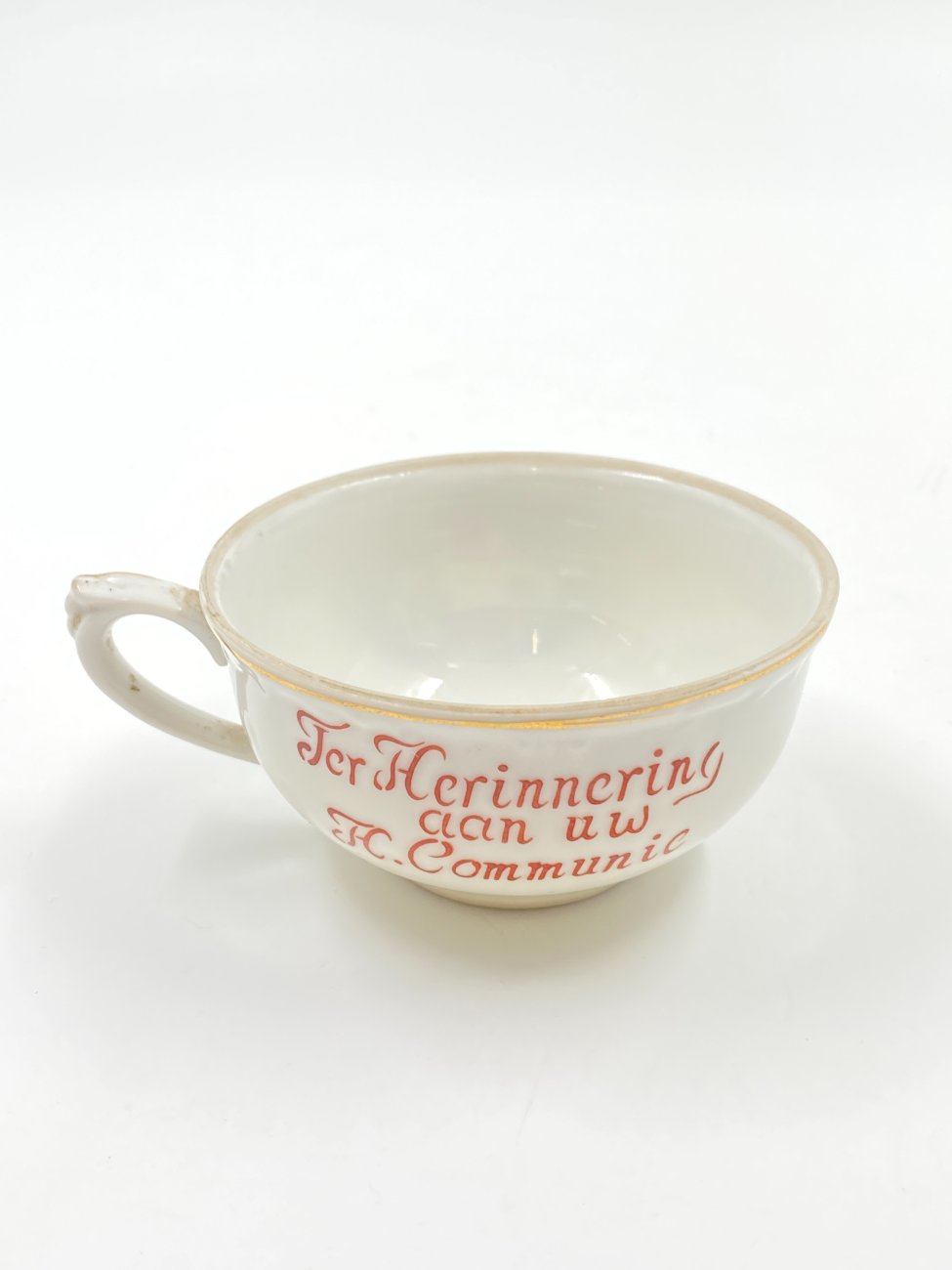 GA0646-servizu-dalys-5 Porcelianinis Pirmosios Komunijos puodelis “Ter herinnering aan uw H. Communie” 140 ml 8,5×10,5×4,5 cm