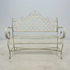 Provanso stiliaus metalinis sodo suoliukas 63x117x102 cm, 44 cm