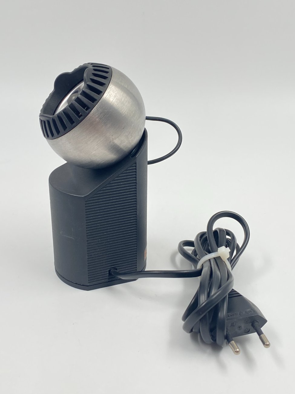 HN0371-staliniai-sviestuvai-4 Stalinis šviestuvas su magnetiniu stovu 7×6.5×15 cm