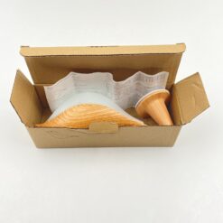 USB jungtimi kraunamas stalinis šviestuvas dėžutėje “Paukštis” 6x19x15 cm