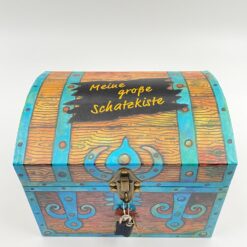 Kartoninė dėžutė – skrynia su spynele “Meine große Schatzkiste” 17x23x17,5 cm