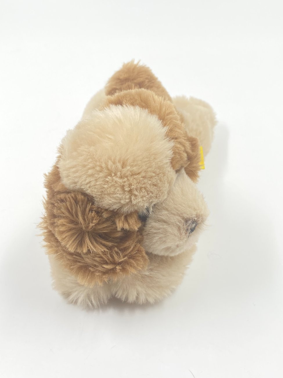 HN0420-zaislai-3 Vintažinis “Steiff” pliušinis gulintis šuo 5610/18 11,5x24x10 cm