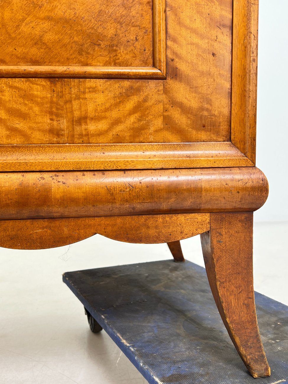 HN0507-bufetai-16 Art deco stiliaus bufetas 65x155x156 cm