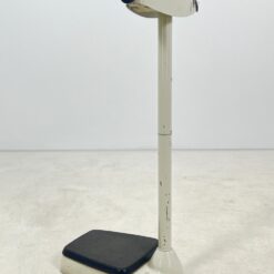 Mechaninės “Seca” svarstyklės min 5 kg, max 150 kg 48x47x103 cm