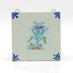 Keramikinė “Royal Tichelaar Makkum” plytelė su rankomis tapytomis gėlėmis 1x13x14 cm
