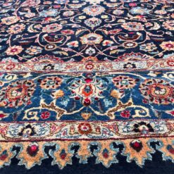 Vilnonis rankų darbo kilimas “Kashan” 390x300x1 cm