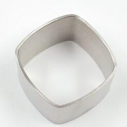 Metaliniai “Cilio” servetėlių laikikliai dėžutėje 4 vnt. kompl. 3×4,5×4,5 cm