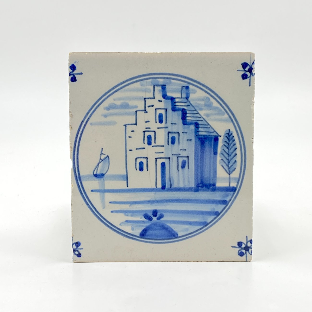 HN0552-interjero-ir-apdailos-detales-0 Keramikinė delftų stiliaus plytelė 1×11,5×13 cm