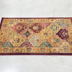 Sintetinio pluošto gamyklinis kilimas 129x69x0,6 cm