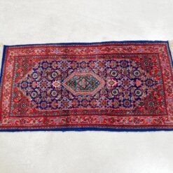 Vilnonis rankų darbo kilimas “Bidjar” 137x64x0,9 cm