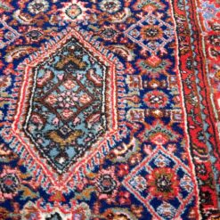 Vilnonis rankų darbo kilimas “Bidjar” 137x64x0,9 cm