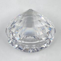 Krištolinė “Swarovski” statula “Kriauklė su perlu” 10x10x12,5 cm