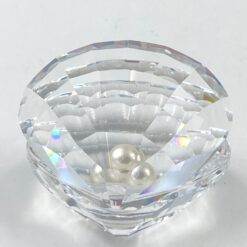 Krištolinė “Swarovski” statula “Kriauklė su perlu” 10x10x12,5 cm