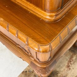 Ilga ąžuolinė komoda su centrinėmis stiklinėmis durimis 47x220x154 cm